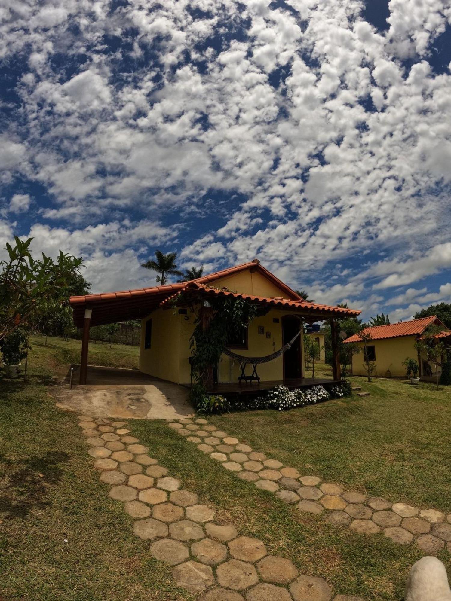 Chales Vila Carrancas - Unidade Centro Exterior foto