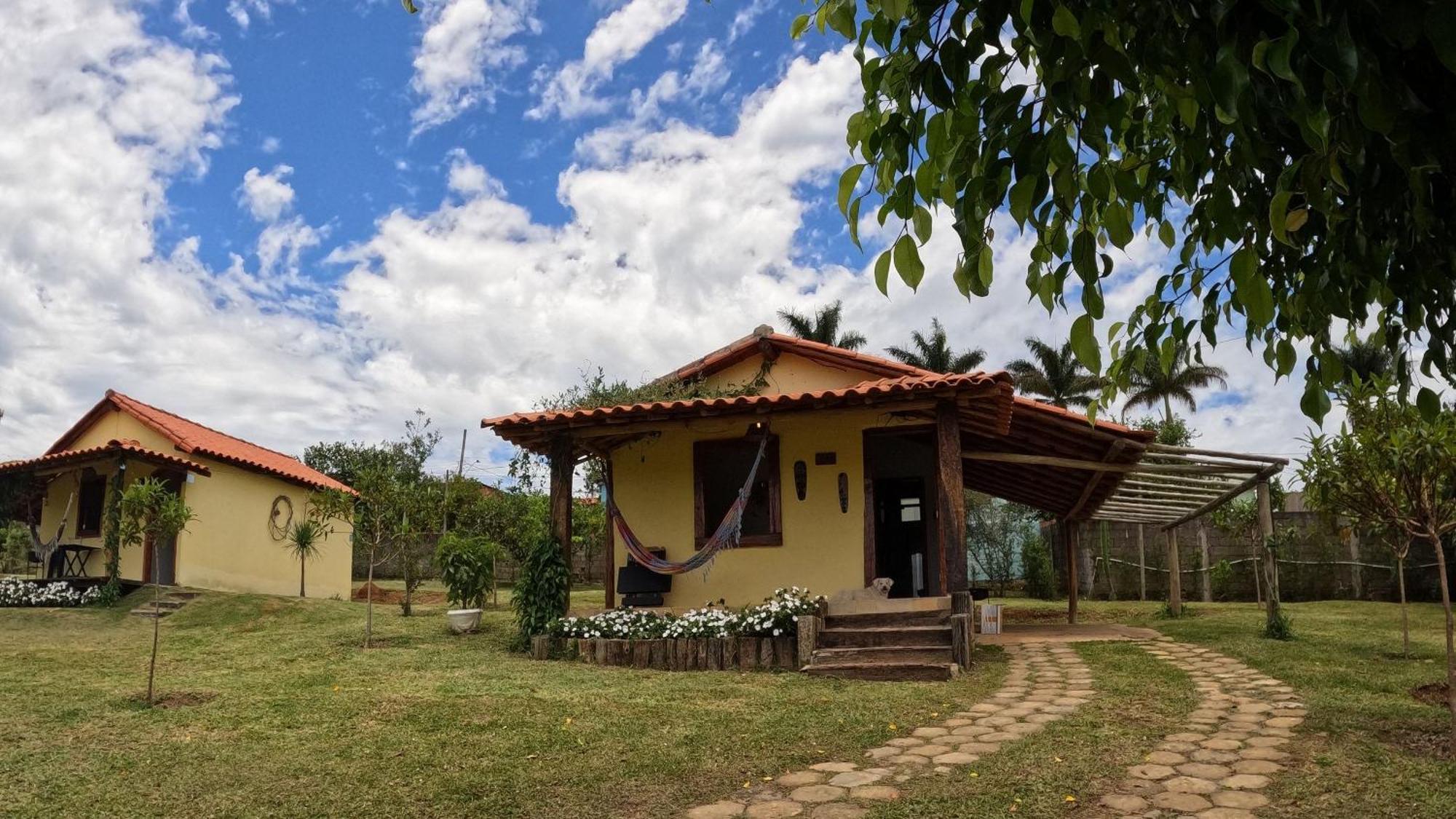 Chales Vila Carrancas - Unidade Centro Exterior foto